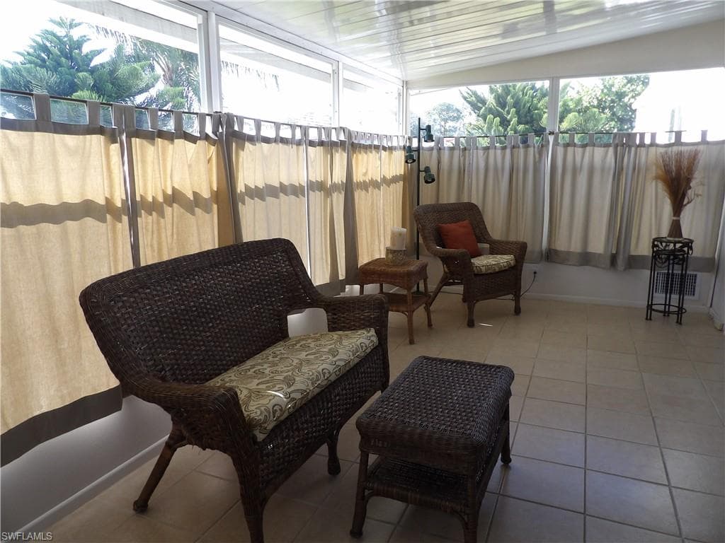 301 Twig CT N, NORTH FORT MYERS FL 33917-11