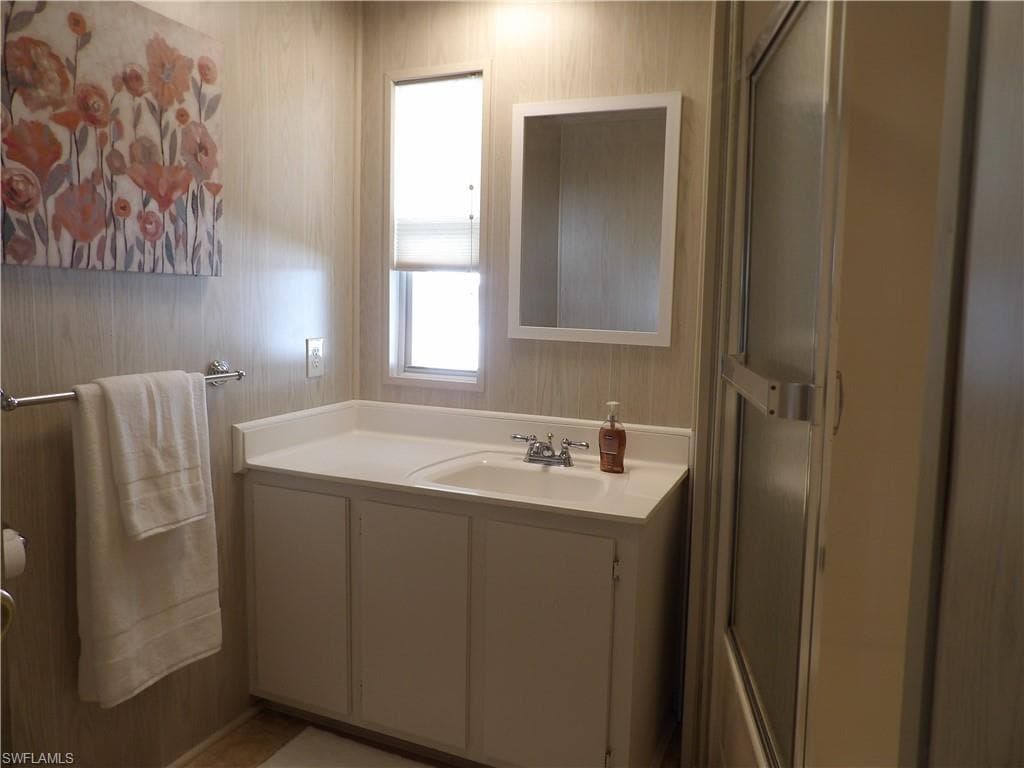 301 Twig CT N, NORTH FORT MYERS FL 33917-17