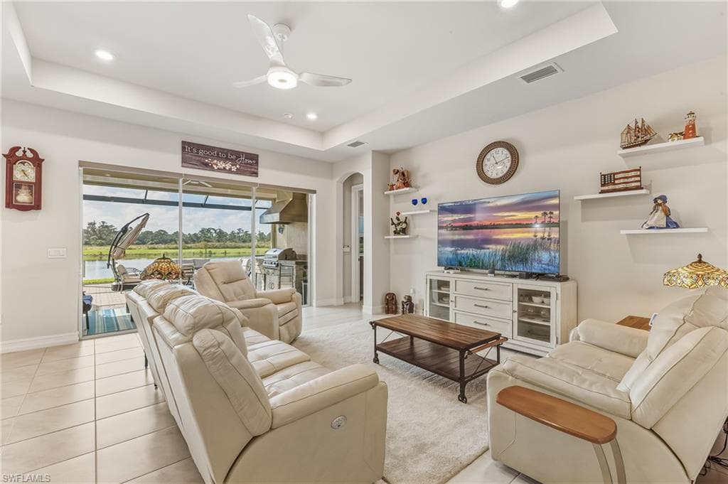 18184 Everson Miles CIR, NORTH FORT MYERS FL 33917-1