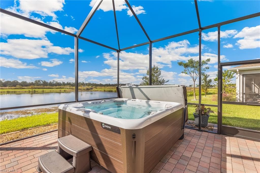 18184 Everson Miles CIR, NORTH FORT MYERS FL 33917-21