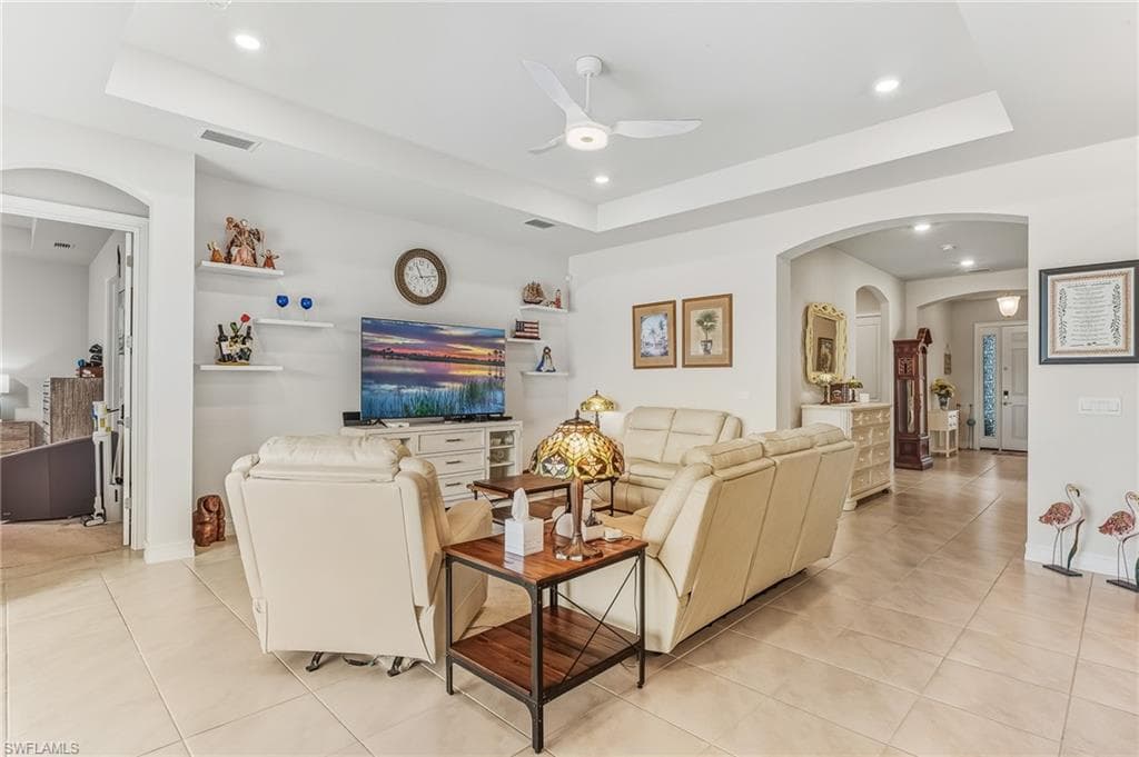 18184 Everson Miles CIR, NORTH FORT MYERS FL 33917-6