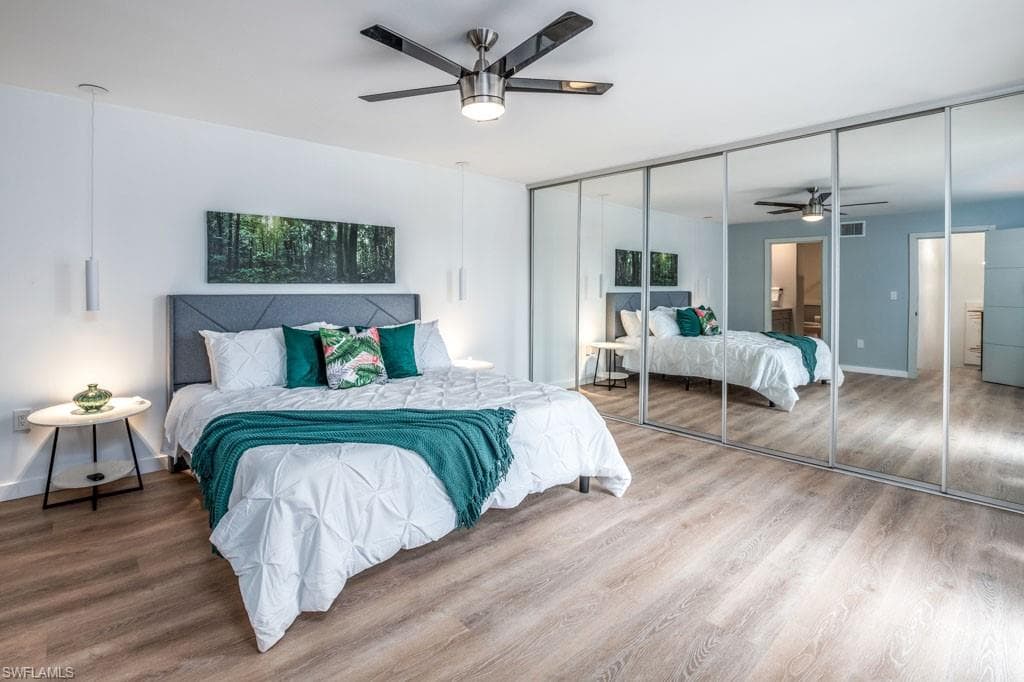 124 Lake Point LN # 2B, NAPLES FL 34112-14