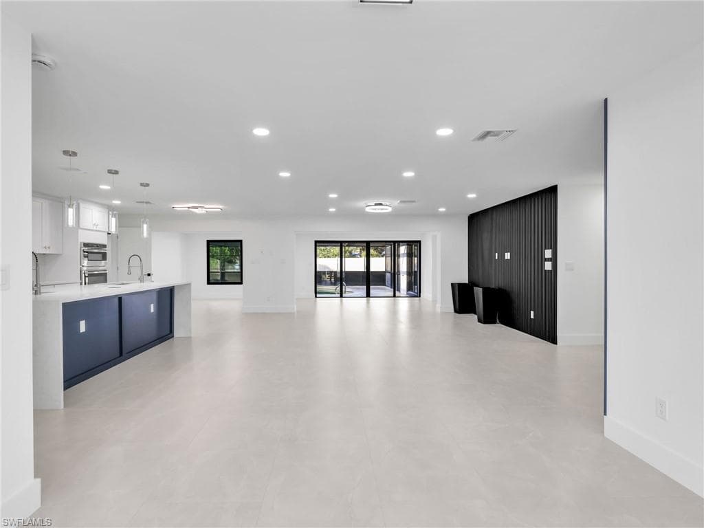 1365 Kingswood CT, FORT MYERS FL 33919-4