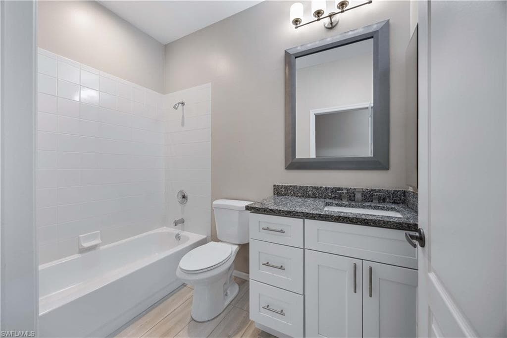 9342 Lake Abby LN, BONITA SPRINGS FL 34135-13