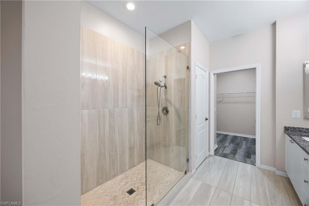 9342 Lake Abby LN, BONITA SPRINGS FL 34135-10