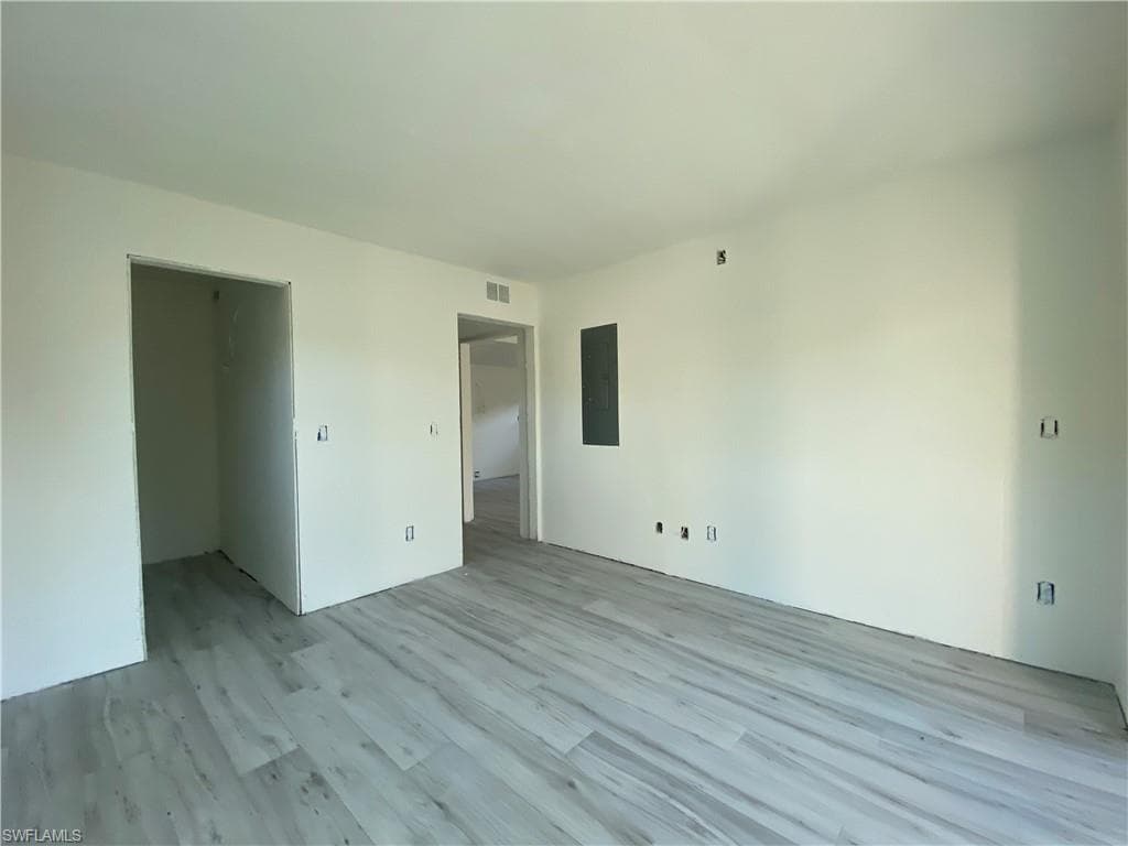 16881 Davis RD # 412, FORT MYERS FL 33908-11