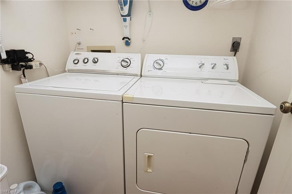 26881 Wedgewood DR # 201, BONITA SPRINGS FL 34134-22