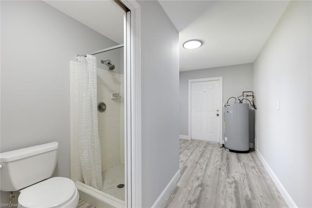 4862 Catalina DR, NAPLES FL 34112-20