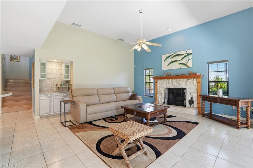 7245 Hendry Creek DR, FORT MYERS FL 33908-8