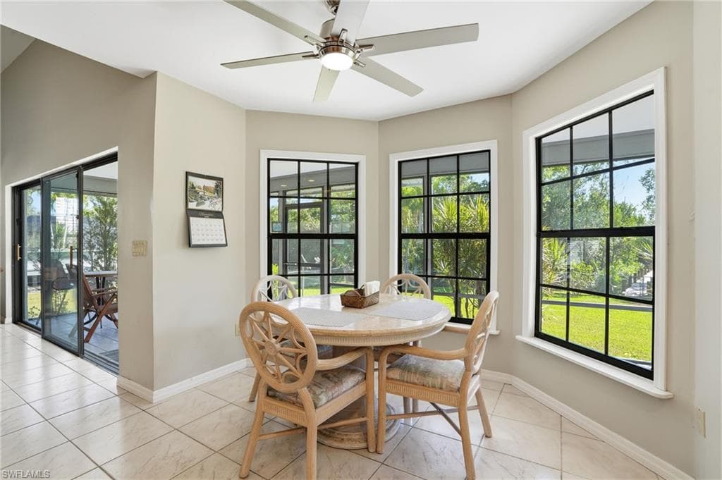 7245 Hendry Creek DR, FORT MYERS FL 33908-14