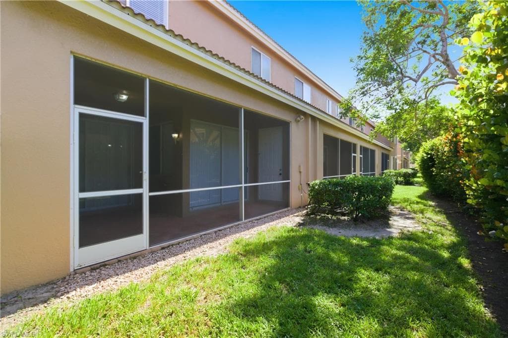 9656 Roundstone CIR, FORT MYERS FL 33967-31