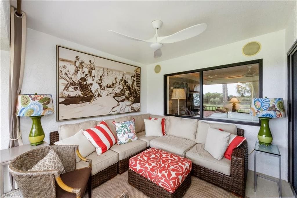 107 Clubhouse LN # 391, NAPLES FL 34105-22