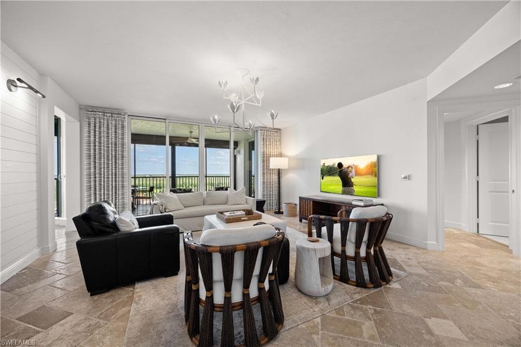 1060 Borghese LN # 701, NAPLES FL 34114-11