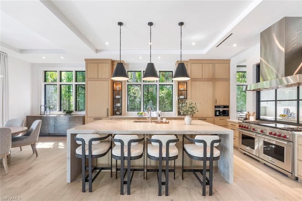 2231 Forrest LN, NAPLES FL 34102-11
