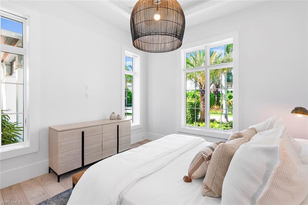 2231 Forrest LN, NAPLES FL 34102-29
