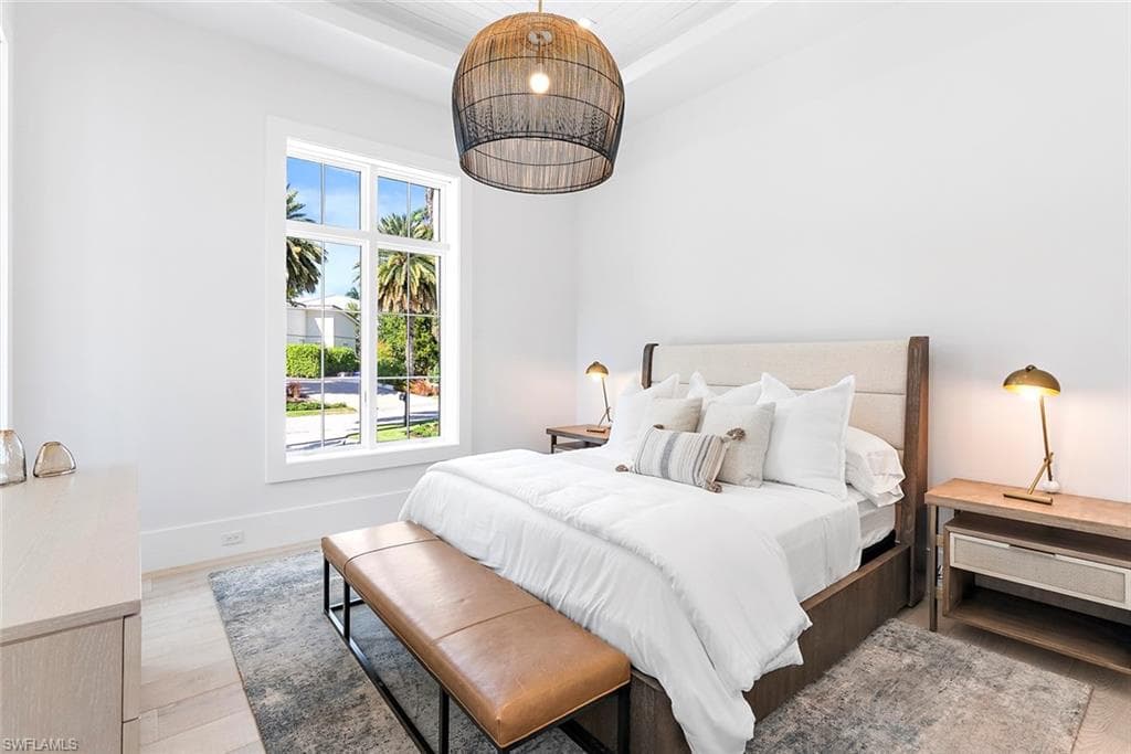 2231 Forrest LN, NAPLES FL 34102-28