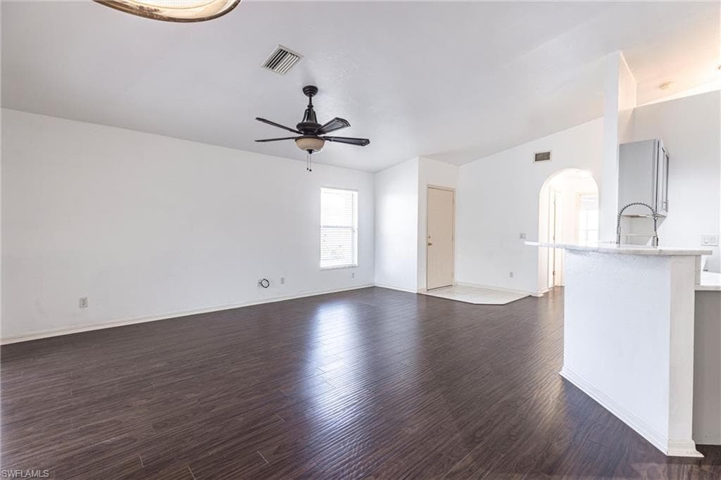 497 Bethany Village CIR, LEHIGH ACRES FL 33936-1