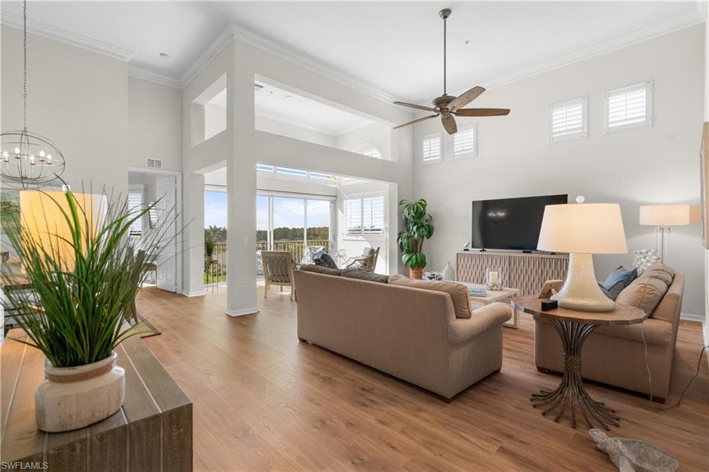 1540 Clermont DR # F403, NAPLES FL 34109-1