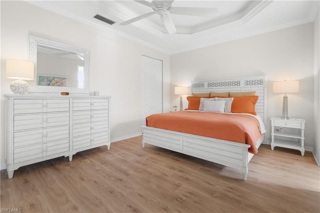 1540 Clermont DR # F403, NAPLES FL 34109-12