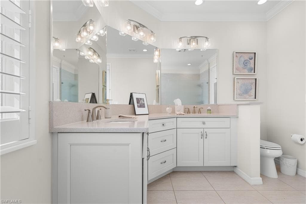 1540 Clermont DR # F403, NAPLES FL 34109-15