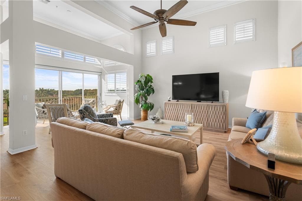 1540 Clermont DR # F403, NAPLES FL 34109-2