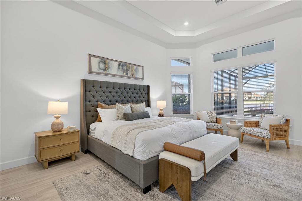 15428 Turin DR-22