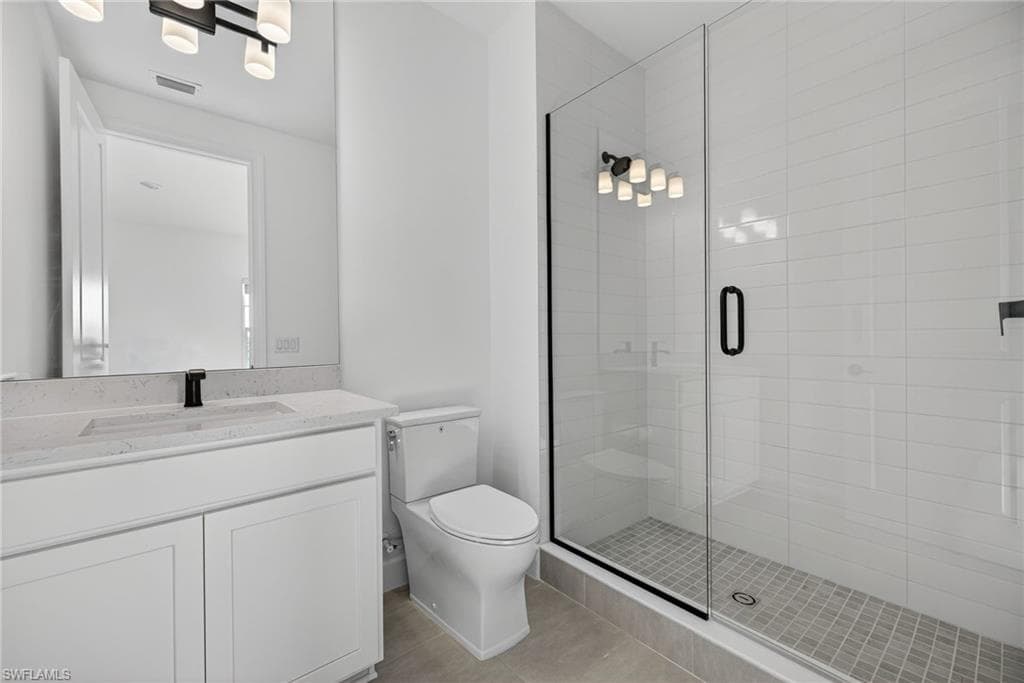 15428 Turin DR-29