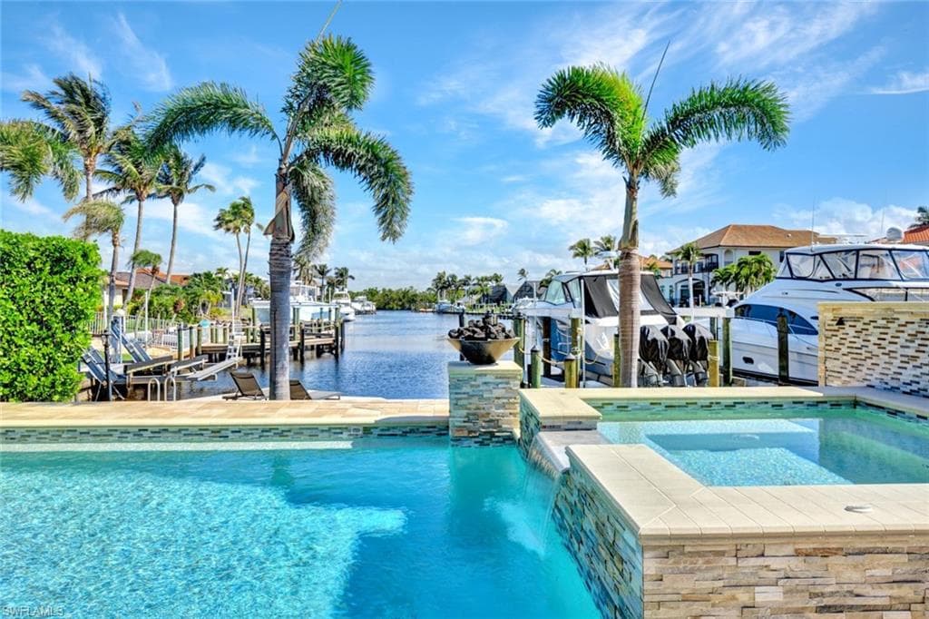 6448 Griffin BLVD-36
