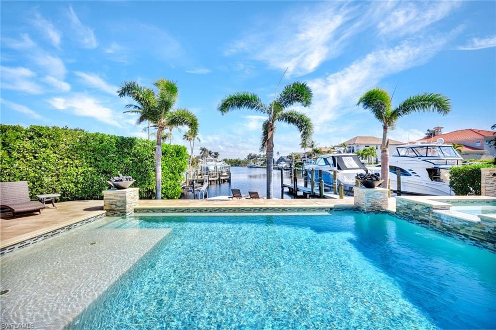 6448 Griffin BLVD-3