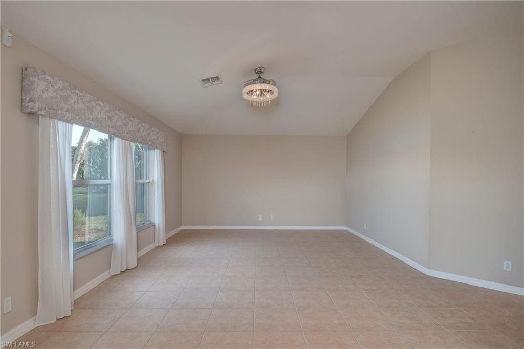 2250 Grove DR, NAPLES FL 34120-12