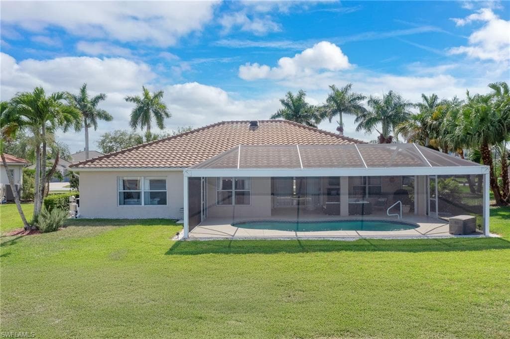 2250 Grove DR, NAPLES FL 34120-34