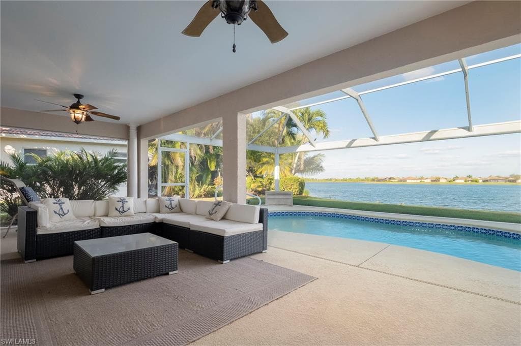 2250 Grove DR, NAPLES FL 34120-28