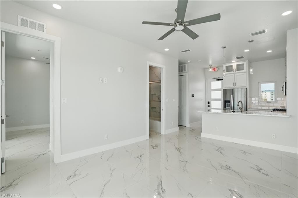 855 Lagoon ST # 3, FORT MYERS BEACH FL 33931-11