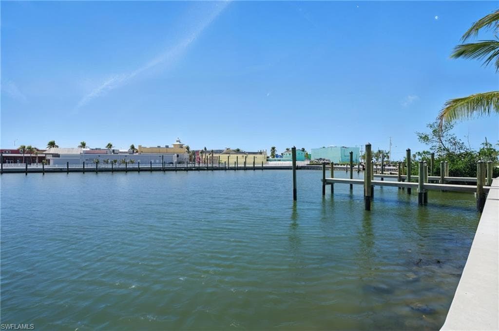 855 Lagoon ST # 3, FORT MYERS BEACH FL 33931-40