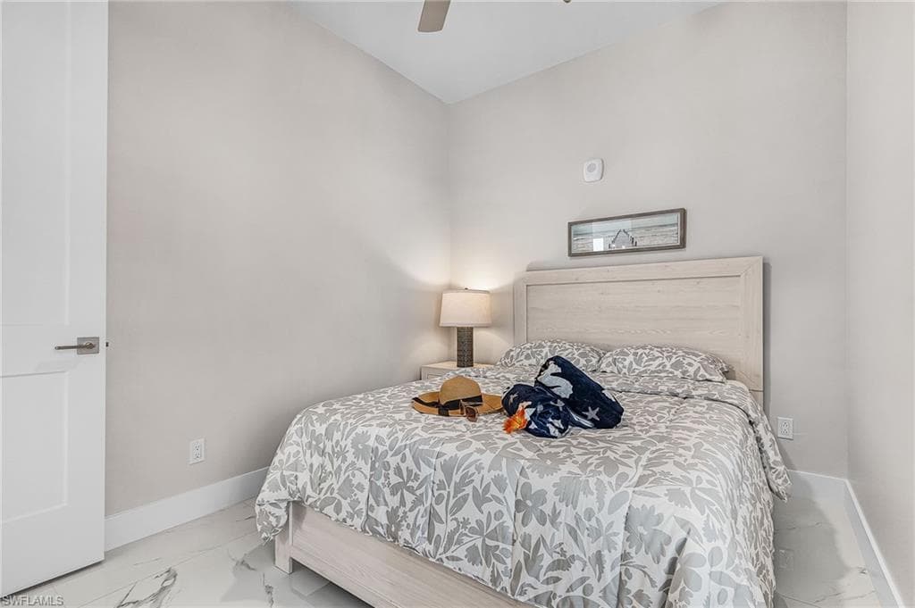 855 Lagoon ST # 4, FORT MYERS BEACH FL 33931-31