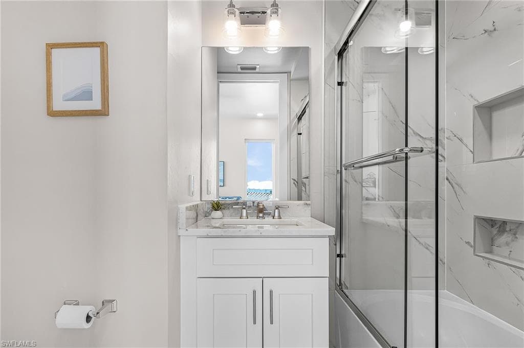855 Lagoon ST # 4, FORT MYERS BEACH FL 33931-28