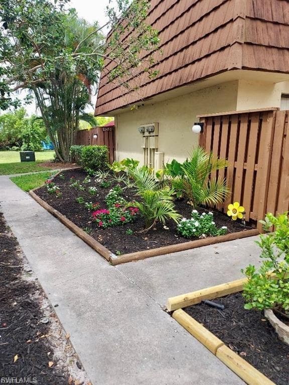5247 Cedarbend DR # 2, FORT MYERS FL 33919-18