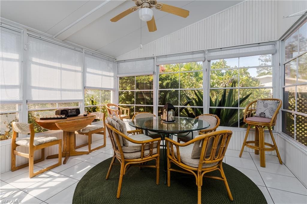 255 Riverwood RD, NAPLES FL 34114-14