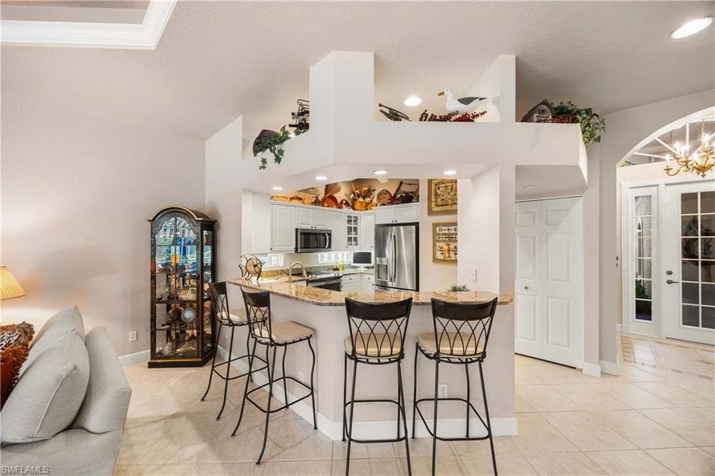 14607 Glen Eden DR, NAPLES FL 34110-14