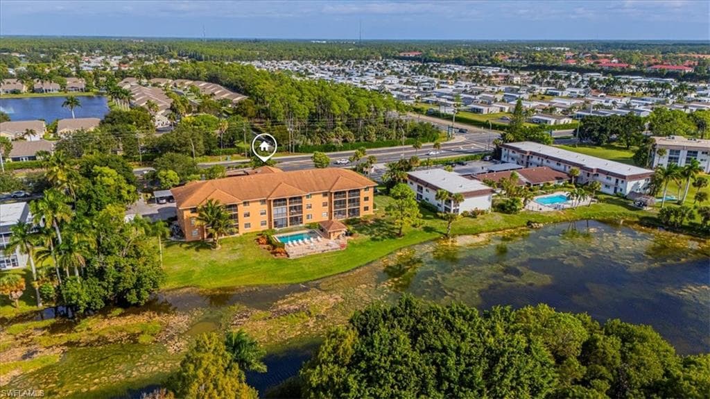 5535 Rattlesnake Hammock RD # 302, NAPLES FL 34113-2