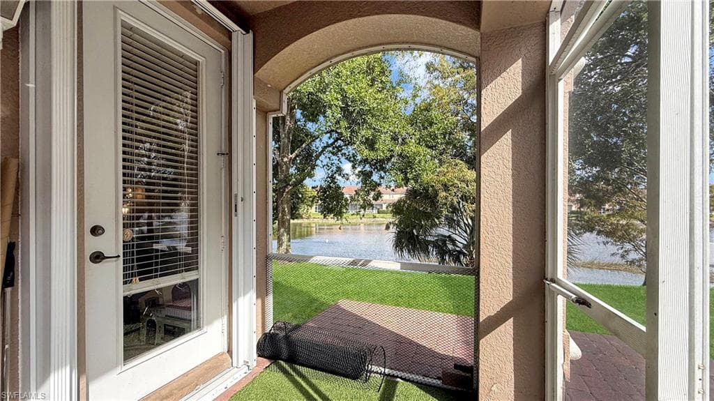 9762 Roundstone CIR, FORT MYERS FL 33967-30