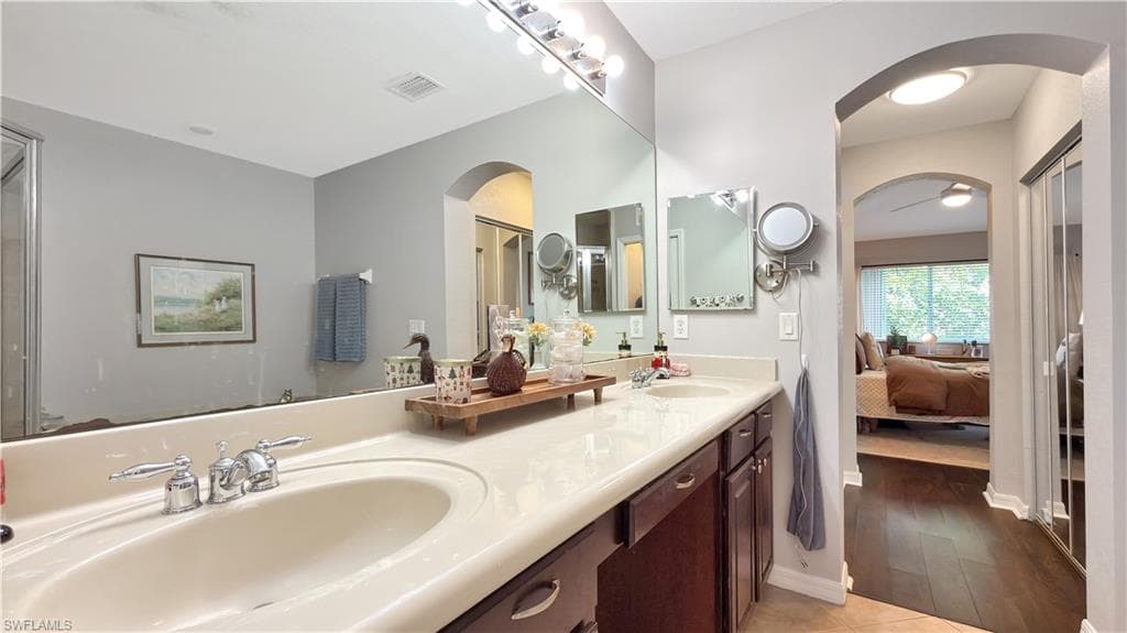 9762 Roundstone CIR, FORT MYERS FL 33967-18