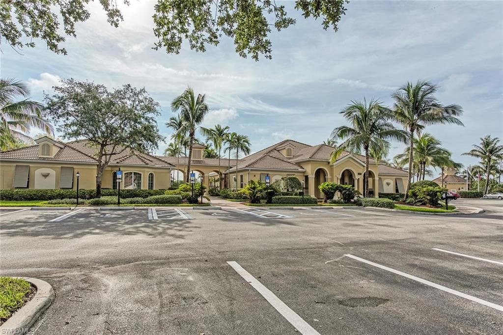15313 Cortona WAY, NAPLES FL 34120-20