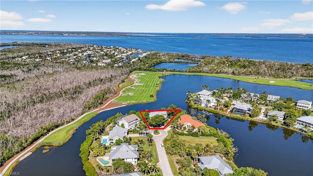 1433 Sanderling CIR, SANIBEL FL 33957-2