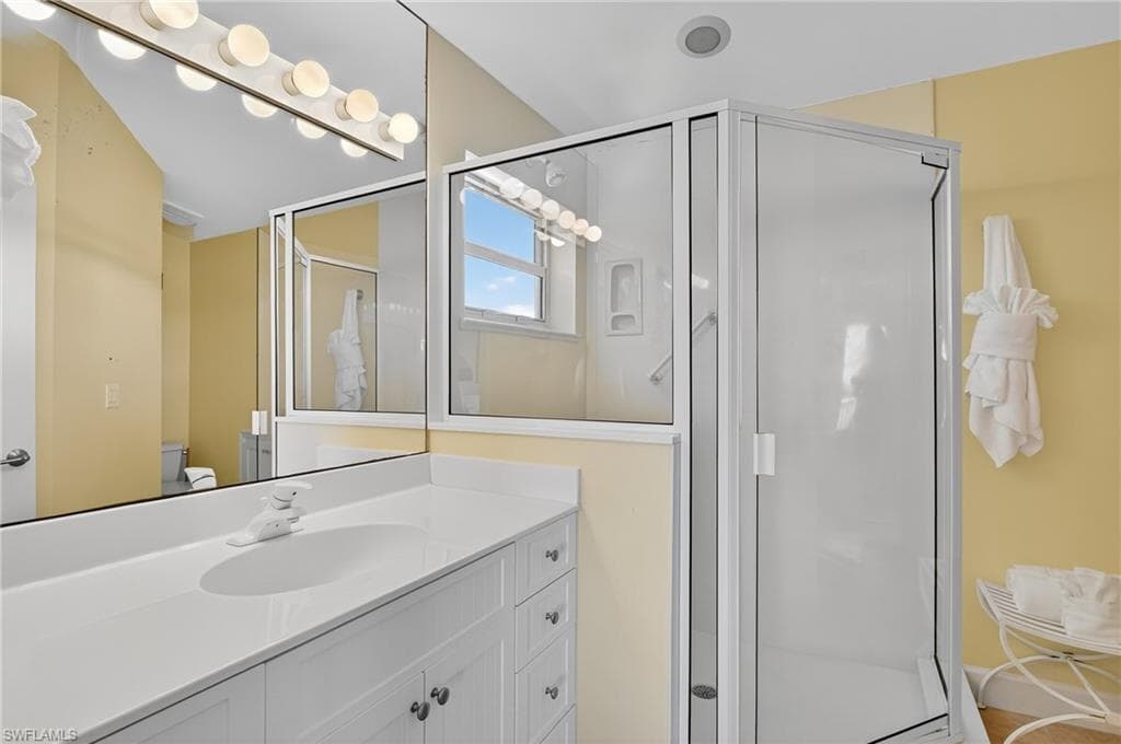 1433 Sanderling CIR, SANIBEL FL 33957-35