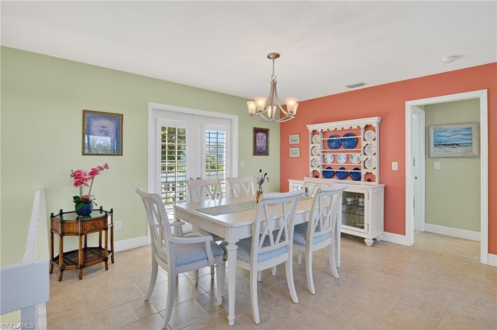 1433 Sanderling CIR, SANIBEL FL 33957-17