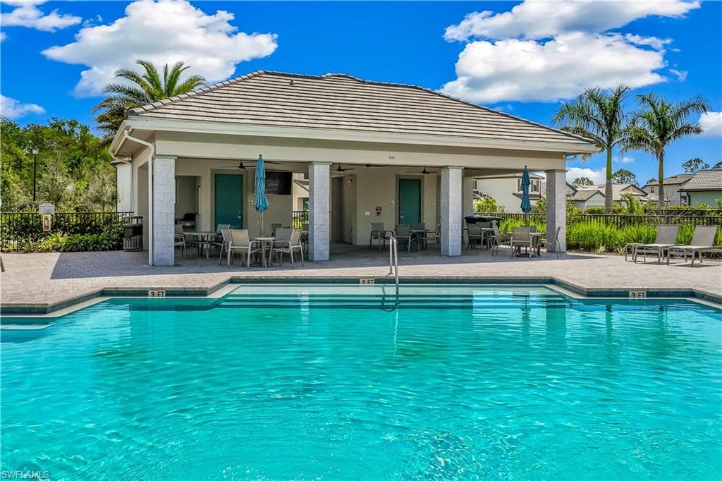 4732 Imperial Eagle DR, FORT MYERS FL 33966-25