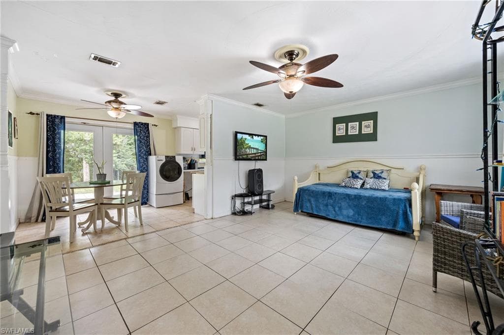 225 Avacado CT, FORT MYERS FL 33905-5
