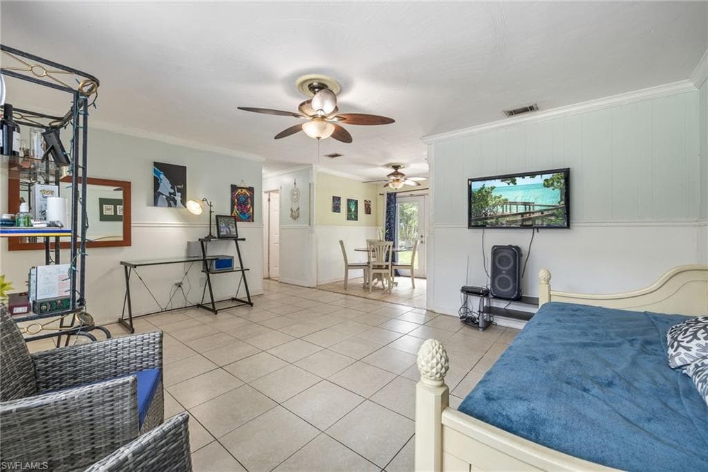 225 Avacado CT, FORT MYERS FL 33905-7