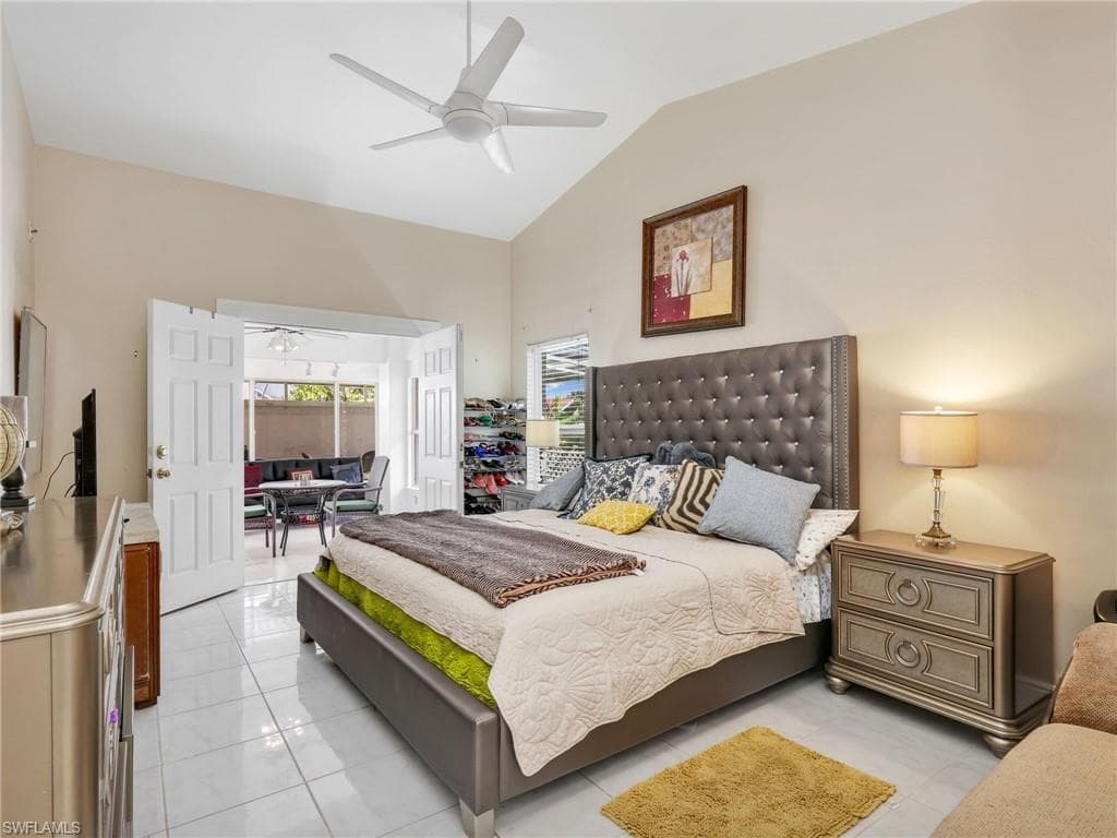 164 Sabal Lake DR, NAPLES FL 34104-15